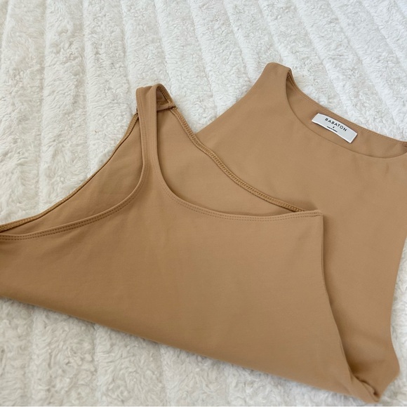 Aritzia Babaton Contour '90s Bodysuit Size Small in Beige Sleeveless Stretch - Picture 5 of 13
